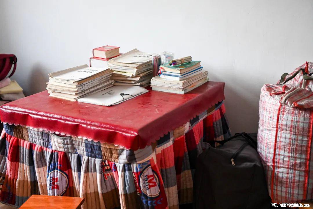 全网追的“扁担女孩”，找了一份暑假工，时薪12元 - 保定生活资讯 - 保定28生活网 bd.28life.com